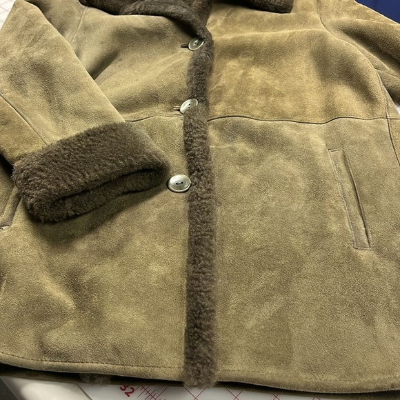 DUCK SPORT Genuine Shearling Sheepskin Suede/Fur Lined Button Pocket Car Coat M - Picture 10 of 16
